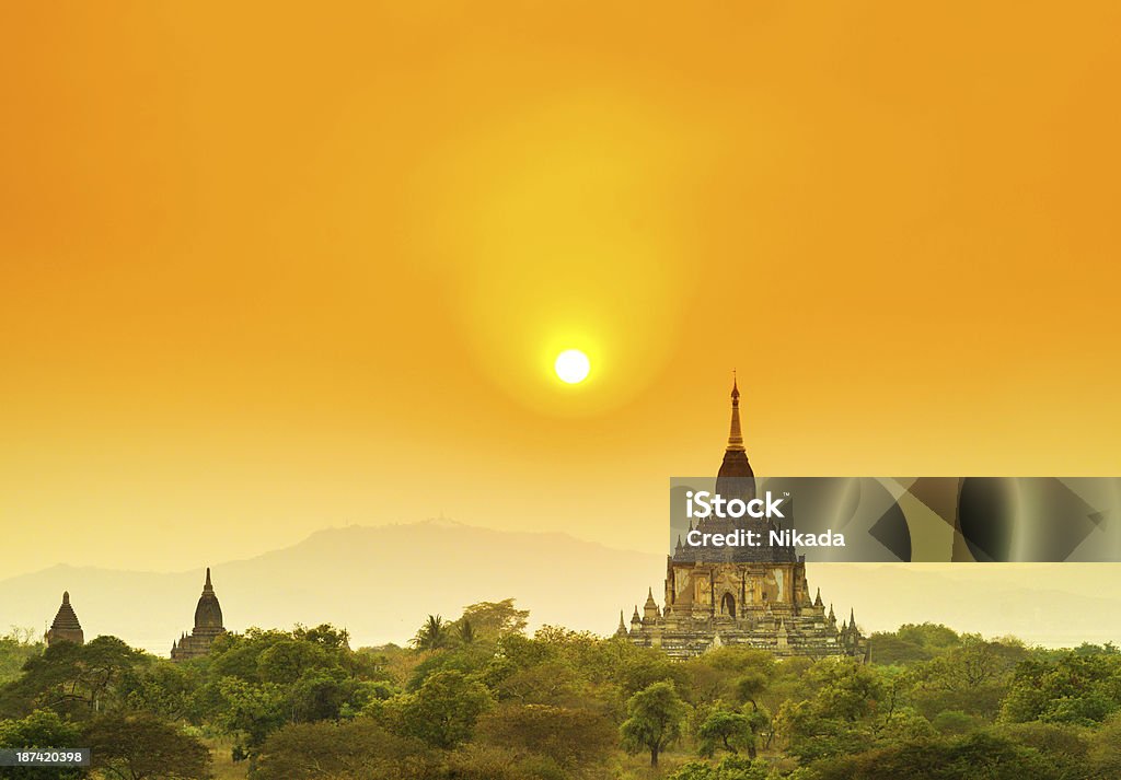 Magia de bagán, Myanmar - Foto de stock de Aire libre libre de derechos