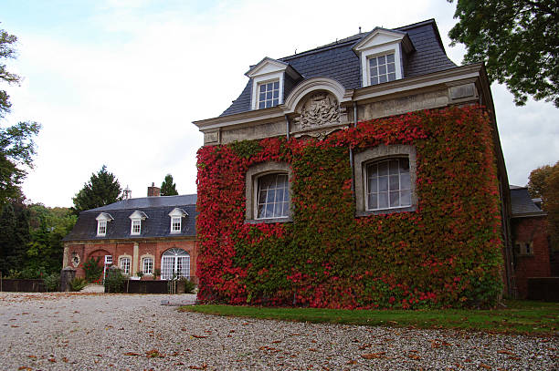 istock Historical farm in Autumn Colors 187422923