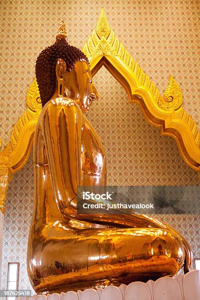 Golden Buddha In Wat Traimit Stock Photo - Download Image Now - Bangkok, Buddha, Buddhism