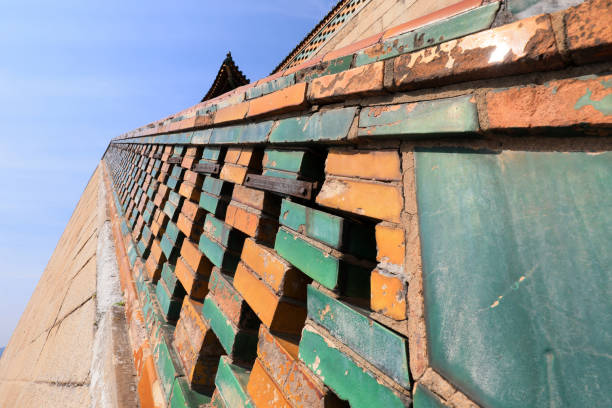 유약 타일 상감 통로 벽, 여름 궁전, 베이징 - awe summer palace china beijing 뉴스 사진 이미지