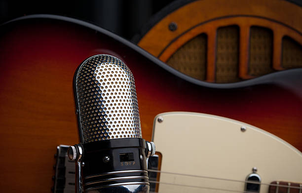 istock Microphone, Electric Guitar and Radio 187438273