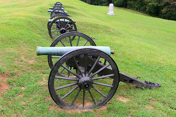 istock Cannons at Vicksburg National Military Park 187447828