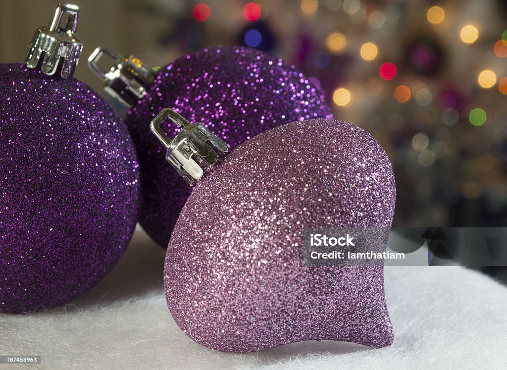 보라색 크리스마스 baubles - 로열티 프리 0명 스톡 사진