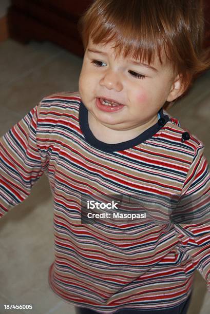 Foto de Menino e mais fotos de stock de Alegria - Alegria, Baixo - Altura Humana, Bebê