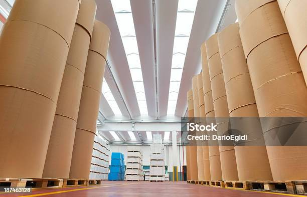 Warehouse Papier Im Drucker Industrie Stockfoto und mehr Bilder von Druckerei - Druckerei, Papier, Rolle