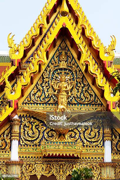 Photo libre de droit de Pignon De Wat Rajaburana banque d'images et plus d'images libres de droit de Architecture - Architecture, Bangkok, Bouddhisme