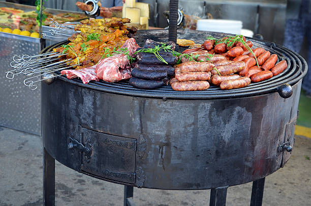 istock barbecue and food 187483180