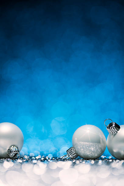 istock Christmas Baubles - Blue Bokeh Defocused Decoration White 187495212