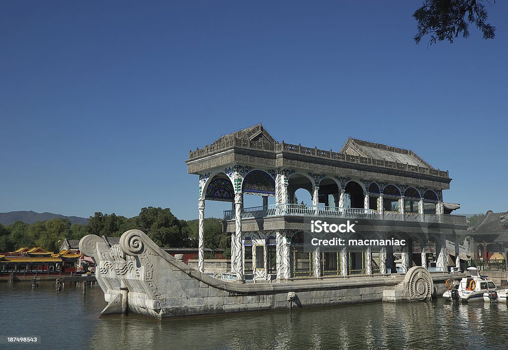 Marble Boat w Letni Pałac - Zbiór zdjęć royalty-free (Marmur - skała)