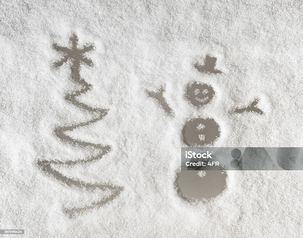 Choinka i Bałwan śniegowy-zima Przednia szyba - Zbiór zdjęć royalty-free (Bałwan śniegowy)