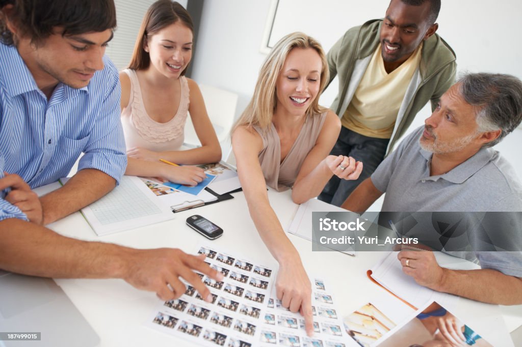 Die Zusammenarbeit auf ein aufregendes Projekt - Lizenzfrei Afrikanischer Abstammung Stock-Foto