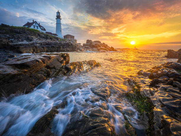 istock Portland Head Light Sunrise Maine 1875012121