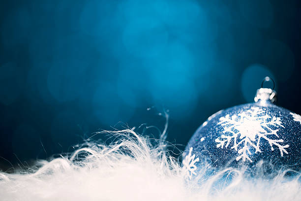 istock Christmas Baubles - Blue Bokeh Defocused Decoration White 187507142