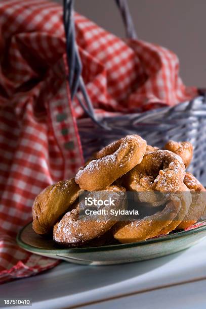 Photo libre de droit de Des Bagels banque d'images et plus d'images libres de droit de Aliment - Aliment, Aliment de base, Aliments et boissons