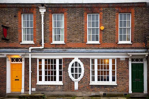 istock Facade of a typical red brick English house 187510788