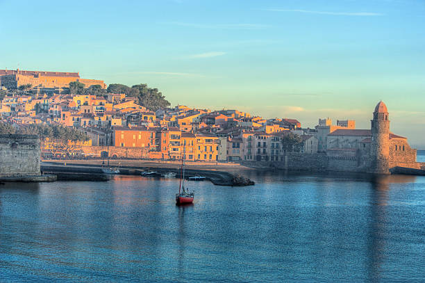 istock Collioure Harbour at dawn, France 187511440