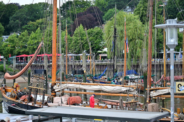 Museum harbor Övelgönne Hamburg Ship in the Övelgönne museum harbor on the Elbe in Hamburg övelgönne stock pictures, royalty-free photos & images