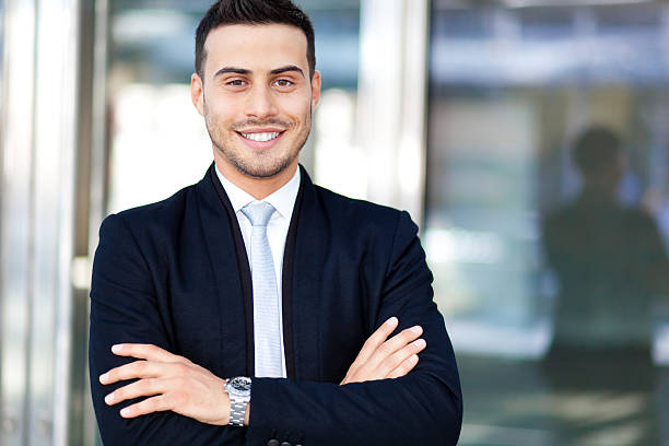 istock Young confident businessman outdoor 187528619