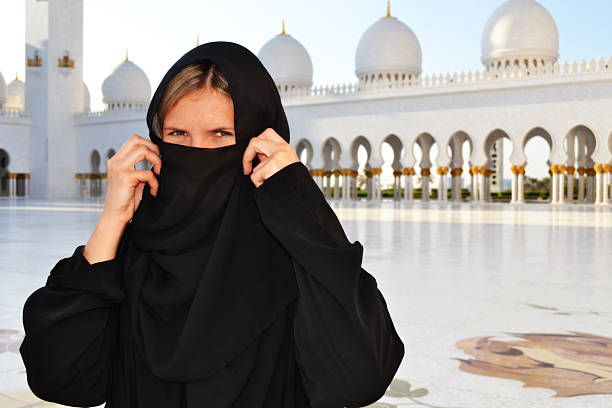 istock woman in a Religious Dress 187532480