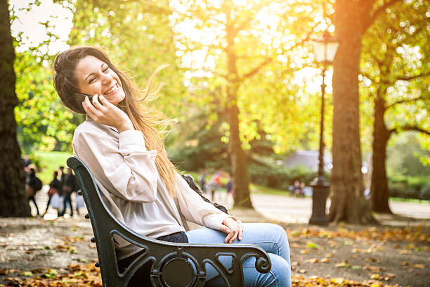 linda garota em hyde park london - pitchuk2013 - fotografias e filmes do acervo