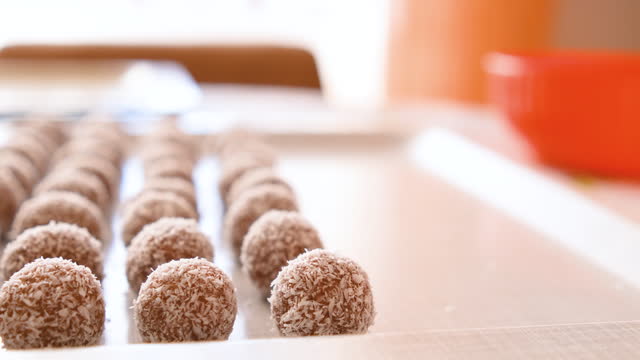 Chocolate balls with coconut