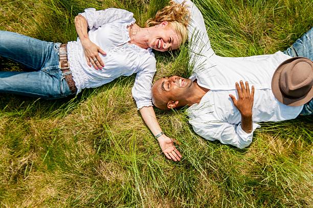 istock Family outdoors 187555140