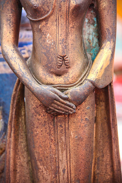 istock The hand of Buddha 187557894