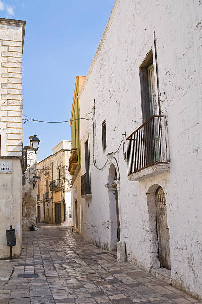istock Alleyway. Mesagne. Puglia. Italy. 187557948