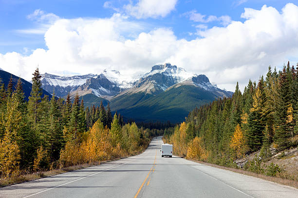 istock Road Trip to Jasper National Park 187562928