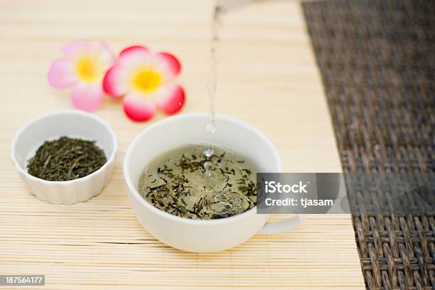 Chá Verde - Fotografias de stock e mais imagens de Alimentação Saudável - Alimentação Saudável, Bebida, Branco