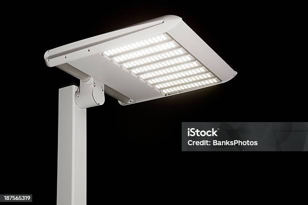 照明付き Led Streetlight 夜空に - まぶしいのストックフォトや画像を多数ご用意 - まぶしい, イルミネーション, ポール