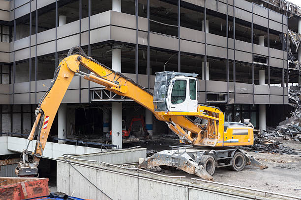 istock Demolition of an office building 187566811