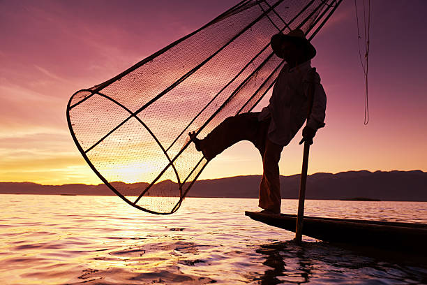 istock Fisherman on Inle Lake, Myanmar 187567014