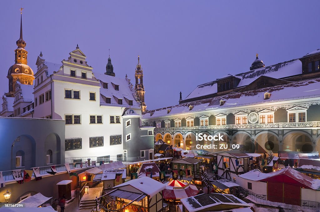 Mittelalterliche Weihnachtsmarkt in Dresden, Deutschland - Lizenzfrei Sachsen Stock-Foto
