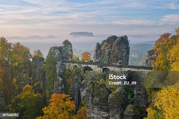 Die Bastille Day Im Herbst Sächsische Schweiz Stockfoto und mehr Bilder von Bastei - Bastei, Basteibrücke, Baum