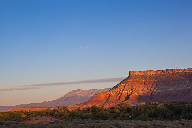 istock desert badlands landscape sunset 187573817