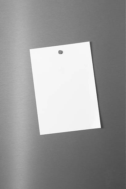 istock Magnetic wall with slip of paper 187574505