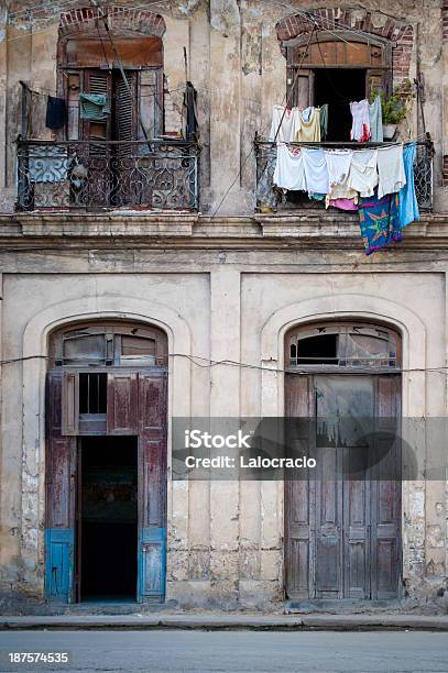 La Habana Foto de stock y más banco de imágenes de Aire libre - Aire libre, Cuba, Deteriorado - Viejo