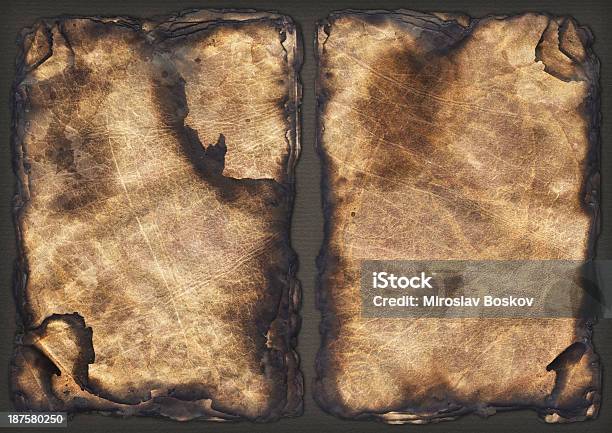 Alta Risoluzione Di Pergamena Bruciato Fogli Di Vignettatura Grunge Texture - Fotografie stock e altre immagini di Arte