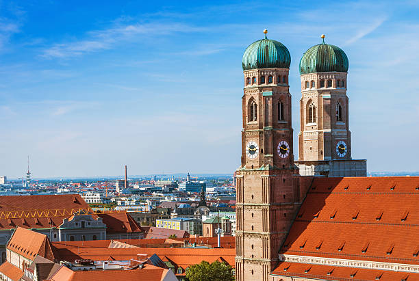 monachium, niemcy-frauenkirche - munich germany city panoramic zdjęcia i obrazy z banku zdjęć