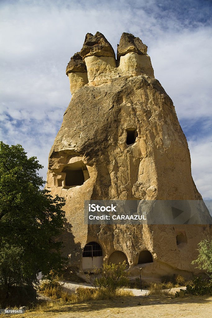 Cave house - Foto stock royalty-free di Ambientazione esterna