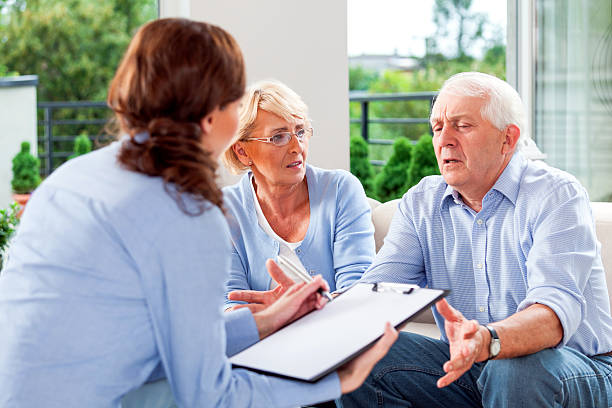 istock Meeting with financial advisor 187597198