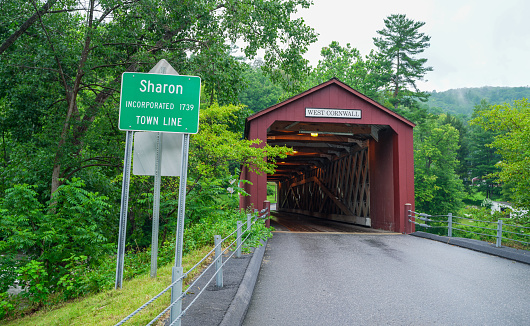 The Harris covered bridge in Philomath, Oregon, built in 1929