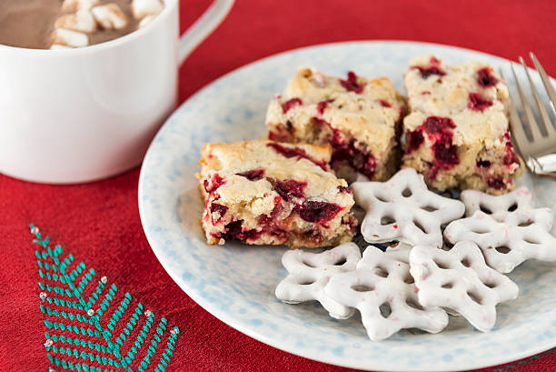 Cranberry cake with hot chocolate