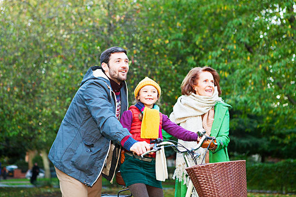 istock Family in the park 187639816
