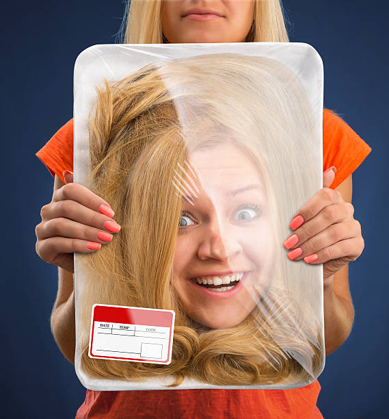 istock Head in food tray 187643846