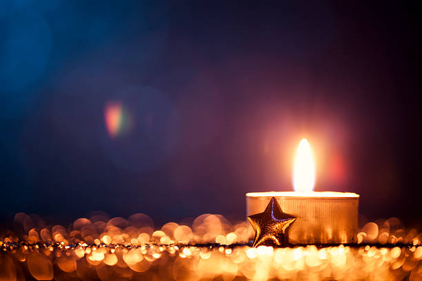 istock Christmas Tea Light - Candle Bokeh Defocused Decoration Gold 187647301