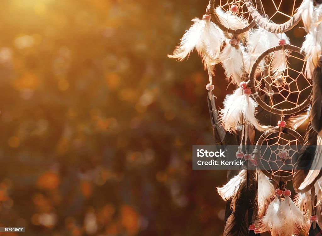 Indian Summer -Dreamcatcher mit Textfreiraum - Lizenzfrei Indianischer Traumfänger Stock-Foto