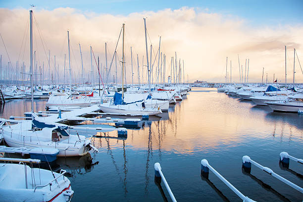 istock Winter view of a marina in Trondheim 187663700
