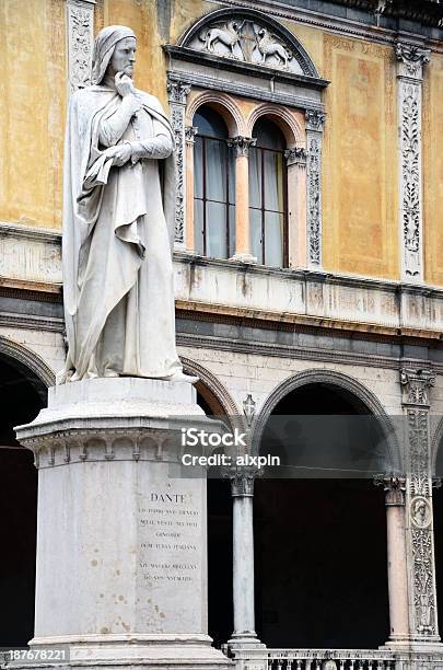 ダンテ Alighieri ヴェローナ - イタリアのストックフォトや画像を多数ご用意 - イタリア, イタリア ヴェローナ, イタリア文化
